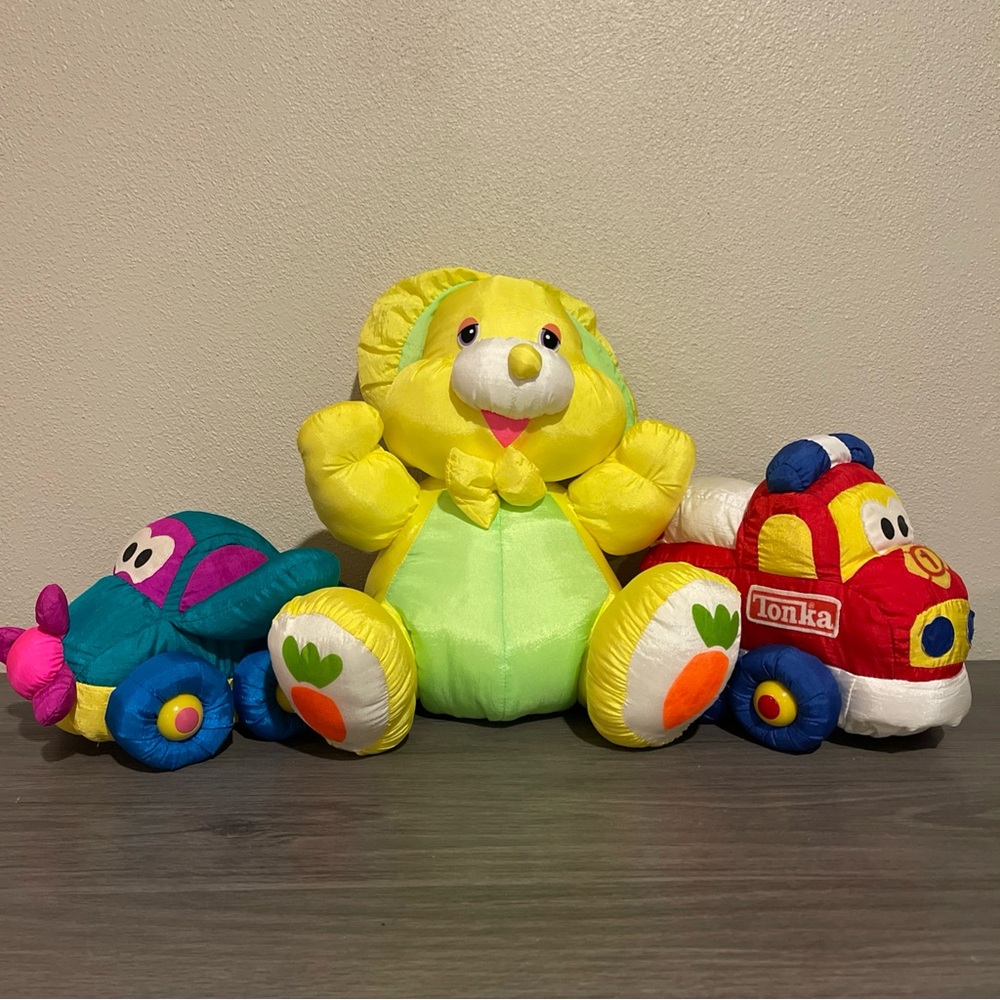 Lot of 3 90s vintage puffalump plushies. Sleek ASMR material nostalgic.